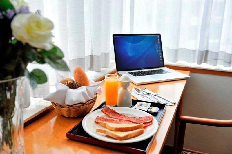 eaton hong kong, executive club, executive club lounge, hong kong-macau ferry terminal, horizonte lounge, hotel madera hong kong, iclub amtd sheung wan hotel, isquare, kimberley hotel, kowloon cricket club, largos hotel, metropark hotel mongkok, mini hotel causeway bay, mirama shopping mall, mong kok, nathan hotel, otto hotel, page 148 hotel, park hotel, park lane shopping boulevard, popway hotel, presidentail suite, prince edward, regal kowloon hotel, sheung wan, signature greenery, the kimberley hotel, the mira hong kong, tsim sha tsui, uptop bistro and bar, victoria harbour chinese restaurant, wifi boutique hotel, ที่พักฮ่องกง, ที่พักฮ่องกง2023, ที่พักฮ่องกง2024, ที่พักฮ่องกง2567, ที่พักฮ่องกงเดินทางง่าย, ที่พักฮ่องกงในเมือง, ที่พักใกล้แหล่งช้อปปิ้ง, สถานีรถไฟใต้ดินจิมซาจุ่ย, อาหารเช้าแบบบุฟเฟ่ต์, ฮ่องกง, ฮ่องกงนอนที่ไหน, ฮ่องกงพักไหนดี, โรงแรมฮ่องกง, โรงแรมฮ่องกง2023, โรงแรมฮ่องกงในเมือง, ใจกลางหว่านไจ๋และคอสเวย์เบย์, top 15+ ที่พักฮ่องกง 2024 ใจกลางเมือง เดินทางสะดวก ช็อปปิ้งง่าย