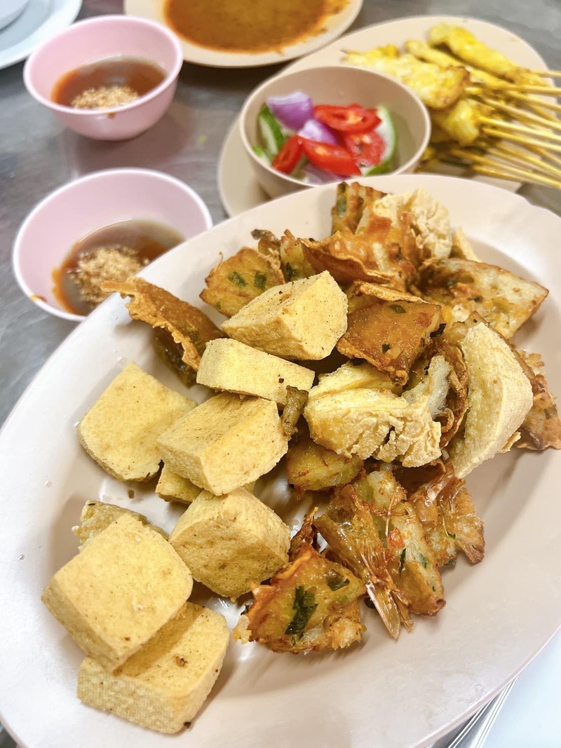 ร้านอาหารเก่าแก่ ภูเก็ต : ปักหมุดร้านเด็ด-ร้านดัง ที่มีสูตรความอร่อยยาวนานมากกว่า 100 ปี