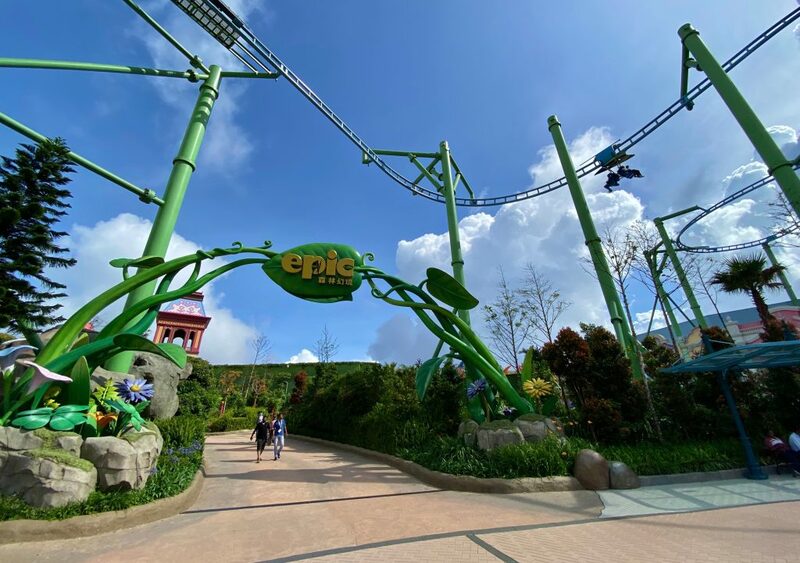 alpha fighter pilots, andromeda base, blue sky carousel, central park, classic burgers, eagle mountain, epic, esd global defender, exo grab &039;n&039; go, freedom shop, genting highland, genting skyworlds, genting skyworlds theme park, han&039;s cha chaan teng, ice age, lake of dreams, legends cafe, liberty lane, mad ramp peak, popcornlicious, rio carnaval chaos, robots rivet town, samba gliders, santa teresa trolley treats, sergeant sully&039;s juice boosters, studio emporium, studio plaza, sweet delight, terraform tower challenge, คลาสสิคเบอร์เกอร์, รถไฟเหาะ, สวนสนุกบนเขา, สวนสนุกมาเลเซีย, สวนสนุกเปิดใหม่มาเลเซีย, อุปกรณ์ไบค์เกอร์, เที่ยวมาเลเซีย, ผจญภัย 10 โซนสวนสนุกเปิดใหม่ในมาเลเซีย genting skyworlds จัดเต็มทุกเครื่องเล่น