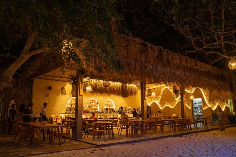 bake and more, bellinee’s rayong, guer cafe, happy camper rayong, happy camper คาเฟ่, mama don’t like espresso bar & bake lab, mhuan fun cafe & art, misahouse, phala craft coffee roasters, seaseoul cafe, she sails cafe & beach club, she sails rayong, the creeper house, triple o coffee, u cup coffee, คาเฟ่ระยอง, คาเฟ่ระยอง 2024, คาเฟ่ระยอง 2567, คาเฟ่ริมทะเล ระยอง, คาเฟ่เปิดใหม่ ระยอง, คาเฟ่ใกลฉัน, ซีโซล คาเฟ่, ปาฎี, มาม่า ดอนท์ ไลท์ คาเฟ่, มิสะเฮ้าท์, ระยอง 2024, ระยอง 2567, ระยอง คาเฟ่, ร้านปาฎี, ร้านเกื้อ, สวนก๋ง, เที่ยวระยอง, เบค แอนด์ มอร์ คาเฟ่, เบลลินี่ ระยอง, เหมือนฝัน คาเฟ่, top 15+ คาเฟ่ระยอง [กรกฎาคม 2024] นั่งจิบชากาแฟ ทานเบเกอรี่ ดื่มด่ำธรรมชาติ รับลมริมทะเล