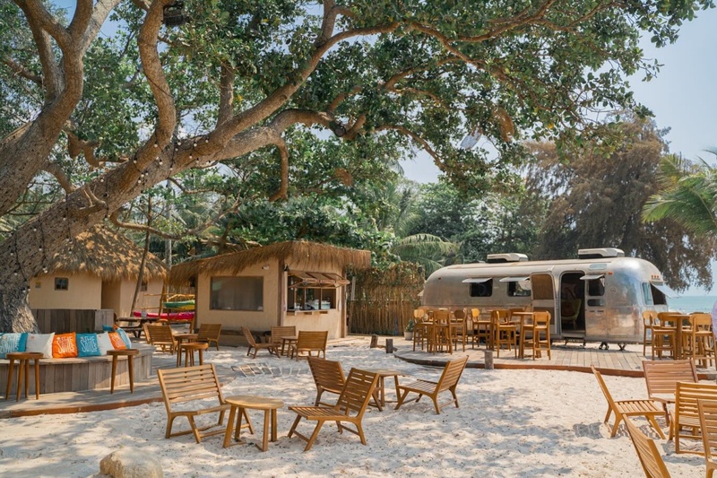 bake and more, bellinee’s rayong, guer cafe, happy camper rayong, happy camper คาเฟ่, mama don’t like espresso bar & bake lab, mhuan fun cafe & art, misahouse, phala craft coffee roasters, seaseoul cafe, she sails cafe & beach club, she sails rayong, the creeper house, triple o coffee, u cup coffee, คาเฟ่ระยอง, คาเฟ่ระยอง 2024, คาเฟ่ระยอง 2567, คาเฟ่ริมทะเล ระยอง, คาเฟ่เปิดใหม่ ระยอง, คาเฟ่ใกลฉัน, ซีโซล คาเฟ่, ปาฎี, มาม่า ดอนท์ ไลท์ คาเฟ่, มิสะเฮ้าท์, ระยอง 2024, ระยอง 2567, ระยอง คาเฟ่, ร้านปาฎี, ร้านเกื้อ, สวนก๋ง, เที่ยวระยอง, เบค แอนด์ มอร์ คาเฟ่, เบลลินี่ ระยอง, เหมือนฝัน คาเฟ่, top 15+ คาเฟ่ระยอง [กรกฎาคม 2024] นั่งจิบชากาแฟ ทานเบเกอรี่ ดื่มด่ำธรรมชาติ รับลมริมทะเล