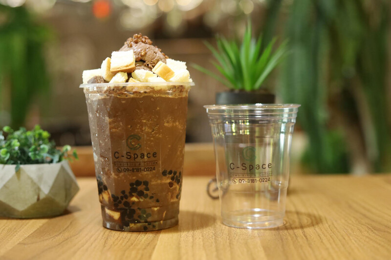 top 10+ คาเฟ่สุรินทร์ 2567 คาเฟ่ทุ่งนาสุรินทร์ บรรยากาศดี วิวสุดปัง ถ่ายรูปสวย