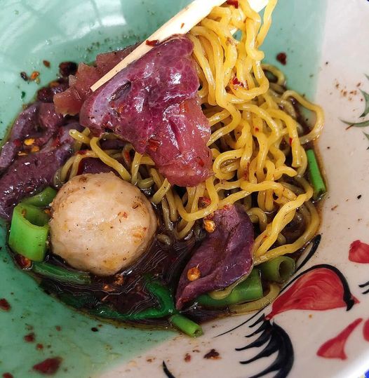รวม 12 ร้านก๋วยเตี๋ยว สระบุรี น้ำซุปเด็ด เส้นนุ่ม เครื่องแน่น พิกัดอร่อยที่สายกินต้องแวะ!