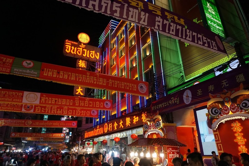 artist house bangkok, asiatique, asiatique the riverfront destination, asoke station, bacc, bang phai station, bangkok art and culture centre, bangpu recreation center, benchakitti park, bts train lines, chalermla park street art, charoen nakhon station, chatuchak park station, chatuchak weekend market, china town, danneramit amusement park, iconsiam, itsaraphap station, jodd fairs, jodd fairs danneramit, kasetsart station, kheha station, mo chit station, moca, mrt train lines, museum of contemporary art, national convention center, national stadium station, phahon yothin 24, phra buddha dhammakaya thepmongkol, places near the bts and mrt, ratchathewi station, saphan taksin station, sea life bangkok, sea life bangkok ocean world, siam station, sri maha mariamman temple, street art สวนเฉลิมหล้า, sukhumvit station, surasak station, talat phlu station, van gogh alive, vincent van gogh, wanglang market, wat mangkon station, wat paknam bhasicharoen, yaowarat, จ๊อดแฟร์, จ๊อดแฟร์แดนเนรมิต, ตลาดนัดจตุจักร, ตลาดวังหลัง, ที่เที่ยวกรุงเทพ, ที่เที่ยวใกล้ bts, ที่เที่ยวใกล้ bts 2023, ที่เที่ยวใกล้ bts 2556, ที่เที่ยวใกล้ mrt 2023, ที่เที่ยวใกล้ mrt 2566, ที่เที่ยวใกล้รถไฟฟ้า, ที่เที่ยวใกล้รถไฟฟ้า 2023, ที่เที่ยวใกล้รถไฟฟ้า 2566, บ้านศิลปิน คลองบางหลวง, พิพิธภัณฑ์ศิลปะไทยร่วมสมัย, วัดปากน้ำภาษีเจริญ, วัดพระศรีมหาอุมาเทวี, วัดแขก สีลม, สถานตากอากาศบางปู, สวนจตุจักร, สวนเบญจกิติ, หอศิลป์กรุงเทพ, เยาวราช, เอเชียทีค, ไอคอนสยาม, top 15+ ที่เที่ยวใกล้รถไฟฟ้า bts และ mrt 2024 สถานที่ยอดฮิตของชาวกรุง ที่ไม่ควรพลาด