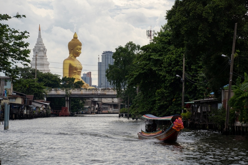 artist house bangkok, asiatique, asiatique the riverfront destination, asoke station, bacc, bang phai station, bangkok art and culture centre, bangpu recreation center, benchakitti park, bts train lines, chalermla park street art, charoen nakhon station, chatuchak park station, chatuchak weekend market, china town, danneramit amusement park, iconsiam, itsaraphap station, jodd fairs, jodd fairs danneramit, kasetsart station, kheha station, mo chit station, moca, mrt train lines, museum of contemporary art, national convention center, national stadium station, phahon yothin 24, phra buddha dhammakaya thepmongkol, places near the bts and mrt, ratchathewi station, saphan taksin station, sea life bangkok, sea life bangkok ocean world, siam station, sri maha mariamman temple, street art สวนเฉลิมหล้า, sukhumvit station, surasak station, talat phlu station, van gogh alive, vincent van gogh, wanglang market, wat mangkon station, wat paknam bhasicharoen, yaowarat, จ๊อดแฟร์, จ๊อดแฟร์แดนเนรมิต, ตลาดนัดจตุจักร, ตลาดวังหลัง, ที่เที่ยวกรุงเทพ, ที่เที่ยวใกล้ bts, ที่เที่ยวใกล้ bts 2023, ที่เที่ยวใกล้ bts 2556, ที่เที่ยวใกล้ mrt 2023, ที่เที่ยวใกล้ mrt 2566, ที่เที่ยวใกล้รถไฟฟ้า, ที่เที่ยวใกล้รถไฟฟ้า 2023, ที่เที่ยวใกล้รถไฟฟ้า 2566, บ้านศิลปิน คลองบางหลวง, พิพิธภัณฑ์ศิลปะไทยร่วมสมัย, วัดปากน้ำภาษีเจริญ, วัดพระศรีมหาอุมาเทวี, วัดแขก สีลม, สถานตากอากาศบางปู, สวนจตุจักร, สวนเบญจกิติ, หอศิลป์กรุงเทพ, เยาวราช, เอเชียทีค, ไอคอนสยาม, top 15+ ที่เที่ยวใกล้รถไฟฟ้า bts และ mrt 2024 สถานที่ยอดฮิตของชาวกรุง ที่ไม่ควรพลาด