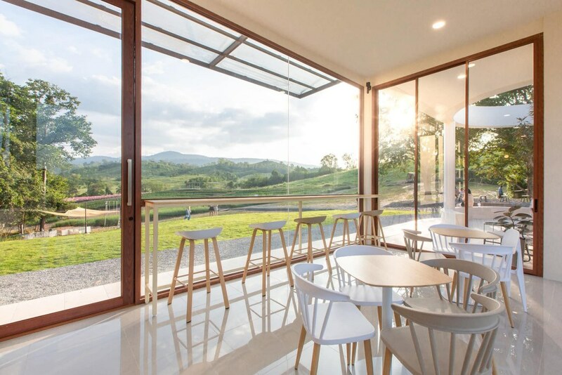 baan zaka cafe, daydreaming cafe, khaam khaoyai, like a mountain, pirom cafe, rosebay home cooking café, tara cafe, the birder’s lodge cafe, the birder’s lodge café & grill, the creek, the creek khao yai, trot cafe khaoyai, yellow submarine coffee tank, ขาม เขาใหญ่, คาเฟ่ปากช่อง, คาเฟ่เขาใหญ่, คาเฟ่เขาใหญ่ 2024, คาเฟ่เขาใหญ่ 2567, คาเฟ่เขาใหญ่สวย ๆ, ทร็อต คาเฟ่ เขาใหญ่, ทาราคาเฟ่, ธารา คาเฟ่ เขาใหญ่, บ้านซาก้า ปากช่อง, บ้านซาก้า เขาใหญ่, บ้านนอก คาเฟ่, บ้านนอกคอกนา, บ้านนอกคอกนา เขาใหญ่, ภิรมณ์ คาเฟ่, เดย์ดรีมมิ่ง เขาใหญ่, เดอะครีก ปากช่อง, เดอะครีก เขาใหญ่, เอล คาเฟ่ เขาใหญ่, top 20+ คาเฟ่ เขาใหญ่-ปากช่อง [กรกฎาคม 2024] น่านั่ง บรรยากาศดี ถ่ายรูปสวย