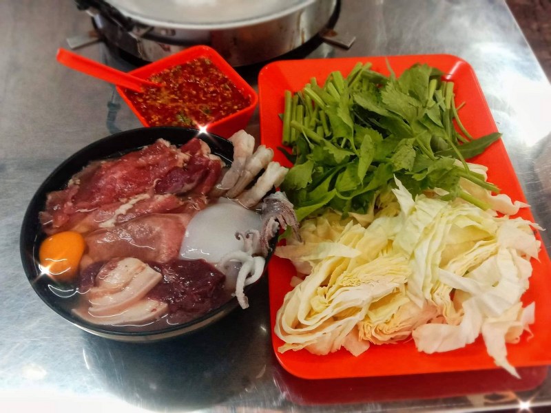 top 14+ ร้านหมูกระทะกรุงเทพ 2567 บุฟเฟ่ต์แบบจัดเต็ม น้ำจิ้มอร่อยเด็ด