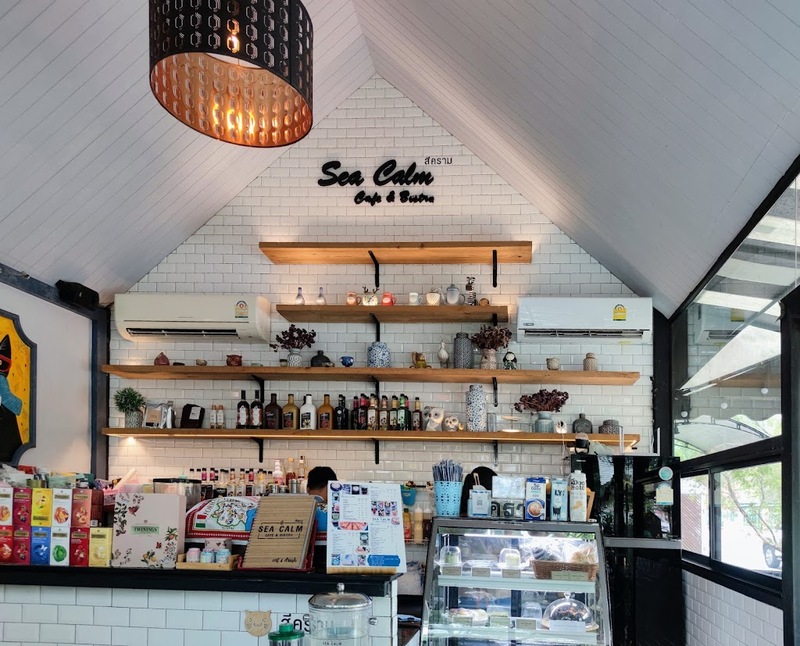 [hkolu8ik, ban leng coffee, bangjiam backyard cafe, bix cafe, cafe phuket, campus coffee roaster, cheevit cheeva, coming home cafe, coming home cafe & seascape, cozy cafe phuket, day & night of phuket, hohiho phuket, hohiho restaurant & cafe phuket, hommori, hosay bowl, hosay bowl phuket town, jule cafe, jule coffee co, lay cafe phuket, ma doo bua cafe, phuket view point cafe, pink cafe phuket, refresh cafe, roôf pudding & cafe, samutr bar, sea clam cafe & bistro, smile bar, smile restaurant, starbucks arinara, tarzan seaside cafe, the beach by starbucks, the cozy cafe phuket, the ruby sea cafe, tree monkeys restaurant, waylany kids cafe, คาเฟ่ สี, คาเฟ่ ใกล้ฉัน, คาเฟ่จังหวัดภูเก็ต, คาเฟ่ต้นไม้, คาเฟ่ภูเก็ต, คาเฟ่ภูเก็ต 2023, คาเฟ่ภูเก็ต 2566, คาเฟ่ริมทะเลภูเก็ต, คาเฟ่ลับภูเก็ต, คาเฟ่เปิดใหม่, คาเฟ่เปิดใหม่ภูเก็ต, คาเฟ่ใกล้ฉัน, คาเฟ่ในภูเก็ต, คาเฟ่ในภูเก็ต 2023, คาเฟ่ในภูเก็ต 2566, ชีวิตชีวา คาเฟ่, ทรีมังกี้ส์, บ้านสีครามคาเฟ่, บ้านเลงคาเฟ่, ภูเก็ต, มาดูบัว คาเฟ่, ย่านเมืองเก่าภูเก็ต, สตาร์บัคริมทะเล, สมุทรบาร์, โฮมโมริ, top 25+ คาเฟ่ภูเก็ต [กรกฎาคม 2024] ชิมอาหารรสเด็ด ดื่มกาแฟดี ท่ามกลางบรรยากาศสุดชิลล์บนเกาะ