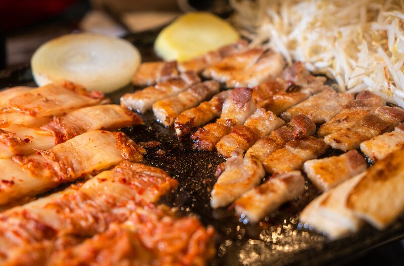 ร้านปิ้งย่างเกาหลีมีปูดอง แซ่บยั่วๆ สไตล์เกาหลี