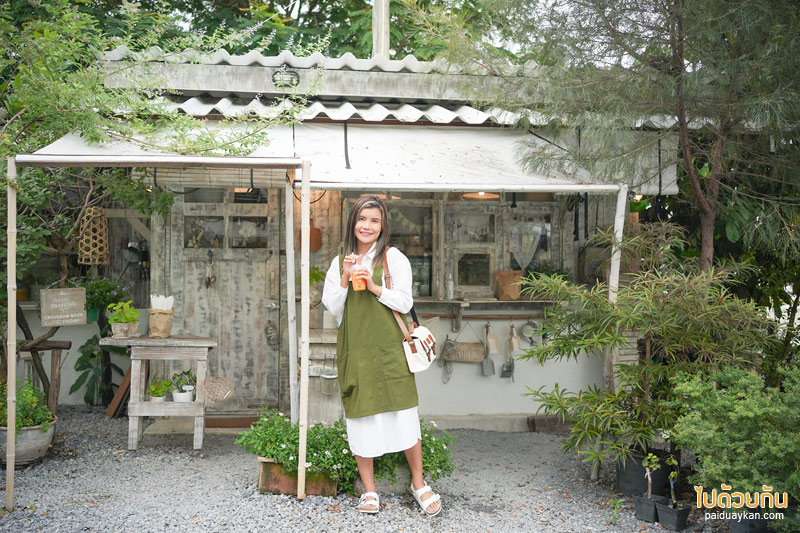 The Barn Brasserie &nbsp;คาเฟ่น่ารัก ตกแต่งสไตล์โรงนา ย่านบางกรวย