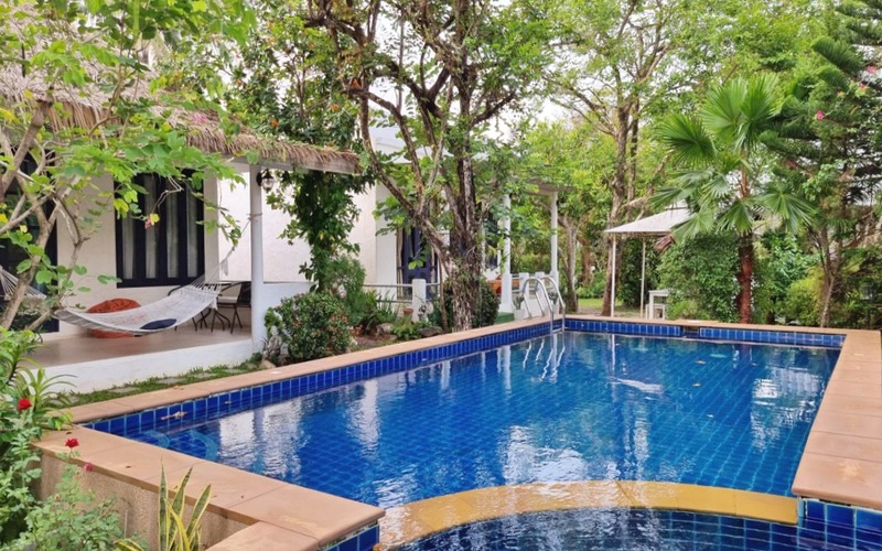 saint tropez beach resort hotel, seashell village resort, จันทบุรี, ชานบุรี บูทิก, ชานบุรี บูทิก รีสอร์ต, ชาเทรียม กอล์ฟ, ซีเชลล์ วิลเลจ, ซีเชลล์ วิลเลจ รีสอร์ท, ซีโคโค่รีสอร์ท, ดี วารี ดีวา, ที่พัก หาดเจ้าหลาว, ที่พักจันทบุรี, ที่พักจันทบุรี 2023, ที่พักจันทบุรี 2566, ที่พักจันทบุรี 2567, ที่พักจันทบุรี ติดทะเล, ที่พักจันทบุรี ติดหาด, ที่พักจันทบุรี เจ้าหลาว, ที่พักจันทบุรี ในเมือง, ที่พักจันทบุรีคติดทะเล, ที่พักจันทบุรีติดทะเล เล่นน้ำได้, ที่พักเมืองรอง, บ้านหลวงราชไมตรี, บ้านอิ่มสุข รีสอร์ท, ปูนปั้นโพสเทล, ผึ้งหลวง ริเวอร์ไซด์ โฮเต็ล, มณีจันท์ รีสอร์ท, มัลดีฟส์ บีช, รังสิยา บูติก โฮเทล, รังสิยา บูทิก โฮเต็ล, รีสอร์ท จันทบุรี, วิลลาพระจันทร์, เจ้าหลาว คาบาน่า รีสอร์ท, เชิญจันท์ โฮสเทล, เซนส์ โทรเปซ บีช รีสอร์ท โฮเทล, เดอะพีค จันทบุรี, เบดกัสซั่ม โฮสเทล, เป๊กกี้ โคฟ รีสอร์ท, แซนด์ ดูนส์ เจ้าหลาว, แรบบิซ ฮิลล์, โรงแรม จันทบุรี, โรงแรม รีเวอร์ราวรรณ, top 30+ ที่พัก จันทบุรี วิวสวย [กรกฎาคม 2024] ที่พักโดน ๆ สุดชิลล์