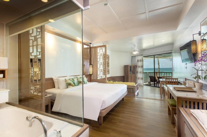 ภูเก็ต, top 10+ ที่พักภูเก็ต 2567 ที่พักหรูติดทะเล บรรยากาศสุดชิล ฟังเสียงคลื่น