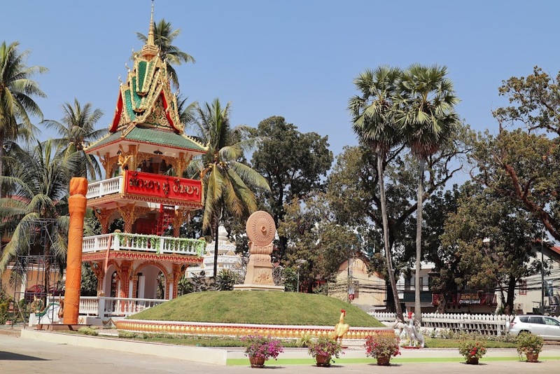 buddha park, joma bakery cafe&039;, laos, patuxay monument, patuxay monument laos, pha that luang vientiane, pho zap, that dam stupa, vientiane night market, wat ong teu mahawihan, ตลาดริมแม่น้ำโขง, ตลาดริมแม่น้ำโขง เวียงจันทน์, ตลาดเช้าเวียงจันทน์, ที่เที่ยวเวียงจันทน์, น้ำอโวคาโดปั่น, บขส.เวียงจันทน์, ประตูชัย, ประตูไซ, ประเทศลาว, ประเพณีบุญนมัสการพระธาตุหลวง, พระธาตุดำ, พระธาตุหลวง, พระเจดีย์โลกะจุฬามณี, พระแก้วมรกต, วัดองค์ตื้อ, วัดองค์ตื้อมหาวิหาร, สนามบินเวียงจันทน์, สวนพระ, หอพระแก้ว, เที่ยวลาว, เที่ยวลาว 2024, เที่ยวลาว 2567, เที่ยวเวียงจันทน์ 2024, เบียร์ลาว, เบเกอรี่เวียงจันทน์, เฝอเนื้อวัว, เฝอแซ่บ, เฝอแซ่บเวียงจันทน์, แลนด์มาร์คเวียงจันทน์, แลนด์มาร์คเวียงจันทร์, top 10+ ที่เที่ยวเวียงจันทน์ สปป.ลาว 2024 เก็บทุกจุดแลนด์มาร์ค