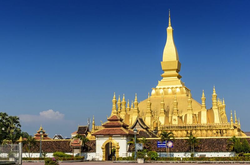 buddha park, joma bakery cafe&039;, laos, patuxay monument, patuxay monument laos, pha that luang vientiane, pho zap, that dam stupa, vientiane night market, wat ong teu mahawihan, ตลาดริมแม่น้ำโขง, ตลาดริมแม่น้ำโขง เวียงจันทน์, ตลาดเช้าเวียงจันทน์, ที่เที่ยวเวียงจันทน์, น้ำอโวคาโดปั่น, บขส.เวียงจันทน์, ประตูชัย, ประตูไซ, ประเทศลาว, ประเพณีบุญนมัสการพระธาตุหลวง, พระธาตุดำ, พระธาตุหลวง, พระเจดีย์โลกะจุฬามณี, พระแก้วมรกต, วัดองค์ตื้อ, วัดองค์ตื้อมหาวิหาร, สนามบินเวียงจันทน์, สวนพระ, หอพระแก้ว, เที่ยวลาว, เที่ยวลาว 2024, เที่ยวลาว 2567, เที่ยวเวียงจันทน์ 2024, เบียร์ลาว, เบเกอรี่เวียงจันทน์, เฝอเนื้อวัว, เฝอแซ่บ, เฝอแซ่บเวียงจันทน์, แลนด์มาร์คเวียงจันทน์, แลนด์มาร์คเวียงจันทร์, top 10+ ที่เที่ยวเวียงจันทน์ สปป.ลาว 2024 เก็บทุกจุดแลนด์มาร์ค