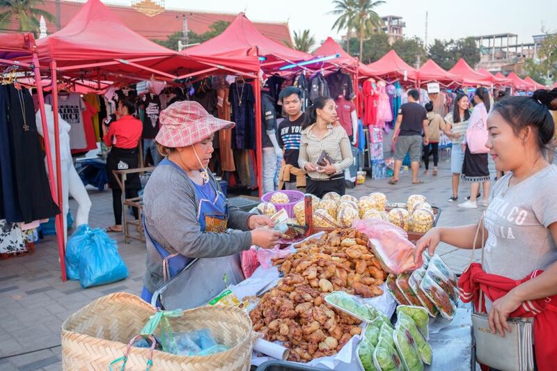 buddha park, joma bakery cafe&039;, laos, patuxay monument, patuxay monument laos, pha that luang vientiane, pho zap, that dam stupa, vientiane night market, wat ong teu mahawihan, ตลาดริมแม่น้ำโขง, ตลาดริมแม่น้ำโขง เวียงจันทน์, ตลาดเช้าเวียงจันทน์, ที่เที่ยวเวียงจันทน์, น้ำอโวคาโดปั่น, บขส.เวียงจันทน์, ประตูชัย, ประตูไซ, ประเทศลาว, ประเพณีบุญนมัสการพระธาตุหลวง, พระธาตุดำ, พระธาตุหลวง, พระเจดีย์โลกะจุฬามณี, พระแก้วมรกต, วัดองค์ตื้อ, วัดองค์ตื้อมหาวิหาร, สนามบินเวียงจันทน์, สวนพระ, หอพระแก้ว, เที่ยวลาว, เที่ยวลาว 2024, เที่ยวลาว 2567, เที่ยวเวียงจันทน์ 2024, เบียร์ลาว, เบเกอรี่เวียงจันทน์, เฝอเนื้อวัว, เฝอแซ่บ, เฝอแซ่บเวียงจันทน์, แลนด์มาร์คเวียงจันทน์, แลนด์มาร์คเวียงจันทร์, top 10+ ที่เที่ยวเวียงจันทน์ สปป.ลาว 2024 เก็บทุกจุดแลนด์มาร์ค
