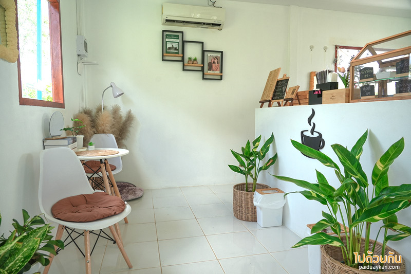 คาเฟ่ภูผาม่าน, ภูผาม่าน, ตากะยาย คาเฟ่, ตากะยายภูผาม่าน, ตากะยาย คาเฟ่ภูผาม่านสุดมินิมอล