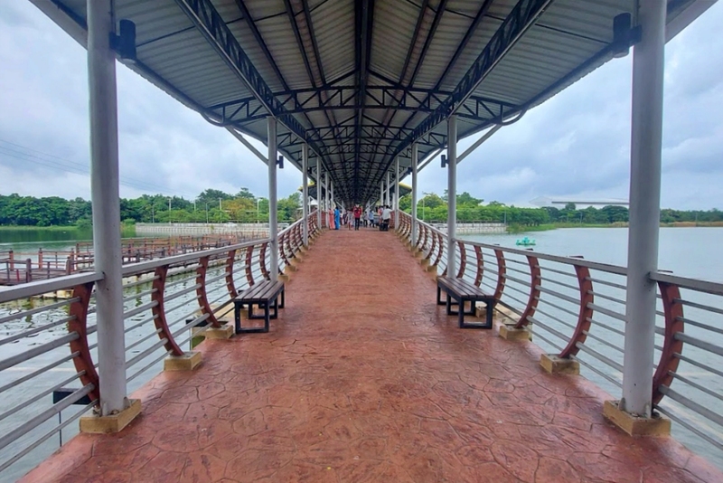 ตลาดชุมแสง, ตลาดเก่าร้อยปีชุมแสง, ที่เที่ยวนครสวรรค์, ที่เที่ยวนครสวรรค์ 2021, ที่เที่ยวนครสวรรค์ 2022, ที่เที่ยวนครสวรรค์ 2564, ที่เที่ยวนครสวรรค์ 2565, นครสวรรค์, บึงบอระเพ็ด, พระจุฬามณีเจดีย์, พาสาน, วัดป่าสิริวัฒนวิสุทธิ์, วัดศรีอุทุมพร, ศาลเจ้าพ่อนาคราช, หอชมเมืองนครสวรรค์, อุทยานสวรรค์, เขาหน่อ, เที่ยวนครสวรรค์, top 10+ ที่เที่ยว นครสวรรค์ 2024 เที่ยวปากน้ำโพ ไหว้เจ้าพ่อ เดินเล่นริมบึง