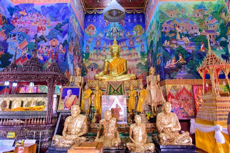 ตลาดชุมแสง, ตลาดเก่าร้อยปีชุมแสง, ที่เที่ยวนครสวรรค์, ที่เที่ยวนครสวรรค์ 2021, ที่เที่ยวนครสวรรค์ 2022, ที่เที่ยวนครสวรรค์ 2564, ที่เที่ยวนครสวรรค์ 2565, นครสวรรค์, บึงบอระเพ็ด, พระจุฬามณีเจดีย์, พาสาน, วัดป่าสิริวัฒนวิสุทธิ์, วัดศรีอุทุมพร, ศาลเจ้าพ่อนาคราช, หอชมเมืองนครสวรรค์, อุทยานสวรรค์, เขาหน่อ, เที่ยวนครสวรรค์, top 10+ ที่เที่ยว นครสวรรค์ 2024 เที่ยวปากน้ำโพ ไหว้เจ้าพ่อ เดินเล่นริมบึง