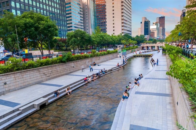 bukchon hanok village, cheonggyecheon stream, gangnam, gangnam style, haeundae beach, hongdae, hongik university, insadong, jagalchi, jagalchi fish market, korean streetfood, korean walking street, myeongdong, samcheongdong-gil road, seomyeon, waiking street, กรุงโซล, กังนัม, ขนมพื้นเมือง, คลองชองกเยชอน, ช้อปปิ้งเกาหลี 2024, ชายหาดแฮอุนแด, ซอมยอน, ตลาดปลาจากัลซี, ถนนคนเดินเกาหลี, ถนนซัมดองกิล, ถนนศิลปะ, ถนนเก่าอินซาดง, ปูซาน, สินค้าไฮเอนด์, หมู่บ้านบุกชอนฮันอก, อาหารทะเล, อินซาดง, ฮงแด, เต้นโคฟเวอร์, เทศกาลโคมไฟ, เที่ยวเกาหลี 2024, เที่ยวเกาหลี 2567, เที่ยวเกาหลีด้วยตัวเอง, เมียงดง, แบรนด์เนมเกาหลี, แฟนชั่นเกาหลี, แหล่งช็อปปิ้งเกาหลี, top 10+ ถนนคนเดินในเกาหลี 2024 แหล่งช็อปปิ้งเกาหลี แฟชั่นจัดเต็ม และงานศิลปะที่ไม่เหมือนใคร