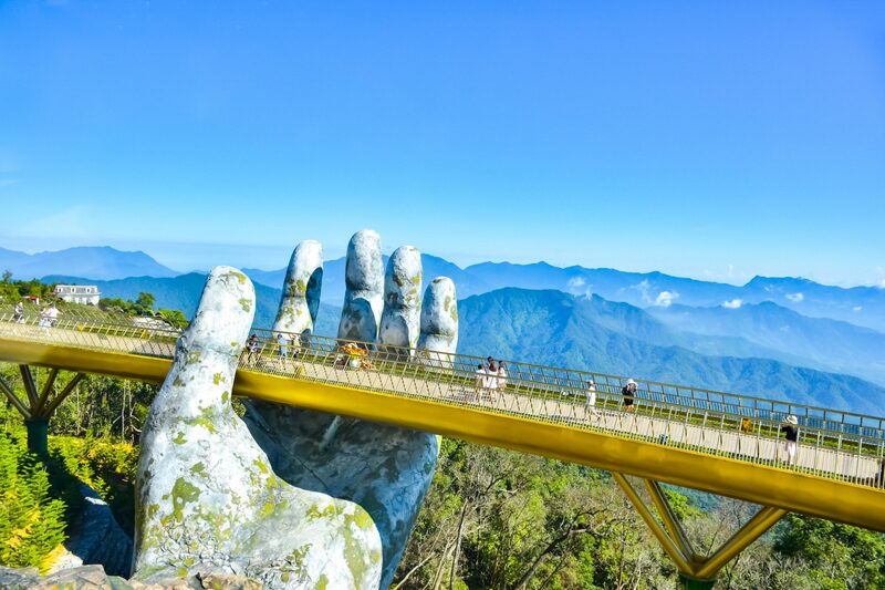 alpine coaster, ba na hill cable car, banahills, beer plaza, debay wine cellar, fantasy park, flying eyes theatre, french village, golden bridge, le jardin d'amour, linh phong zen monastery, linh ung pagoda, luna castle, mercure danang, mercure danang french village bana hills, saint denis, sun world, sun world ba na hills, tower drop, กระเช้าลอยฟ้า, กระเช้าเวียดนาม, ดานังเวียดนาม, ที่เที่ยวเวียดนาม 2023, บานาฮิลล์, บานาฮิลล์ 2024, บานาฮิลล์ 2567, ปราสาทจันทรา, พระพุทธรูปใหญ่, พระใหญ่บานาฮิลล์, รถไฟเหาะ, ร้านไวน์บานาฮิลล์, วัดหลินฟองเซ็น, สวนดอกไม้, สวนดอกไม้แห่งความรัก, สวนสนุก, สวนสนุกบานาฮิลล์, สะพานมือ, สะพานมือยักษ์, หมู่บ้านฝรั่งเศส, หอคอย9ชั้น, อาหารบุฟเฟ่ต์, เที่ยวดานัง, เที่ยวเวียดนาม, เมอร์เคียว ดานัง, เมืองฝรั่งเศส, ้เวียดนาม2023, โบสถ์เซนต์ เดนิส, โรงบ่มไวน์ดีเบย์, โรงแรมเมอร์เคียว ดานัง เฟรนช์ วิลเลจ บานา ฮิลส์, โรงไวน์, เที่ยวบานาฮิลล์ ยกยุโรปมาไว้เวียดนาม ขึ้นกระเช้าลอยฟ้าผ่านหมอก ไม่พลาดแลนด์มาร์คดัง