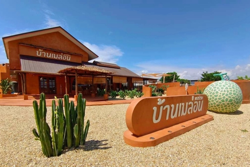 mini murrah farm, minizoo, sea walk, คุ้มวิมานดิน, ฉะเชิงเทรา, ฉะเชิงเทรา 2566, ตลาด 2 จังหวัด, ตลาดคลองสวน, ตลาดน้ำบางคล้า, ตลาดบ้านใหม่, ตลาดบ้านใหม่ 100 ปี, ตลาดบ้านใหม่ เมืองแปดริ้ว, ตลาดเก่าคลองสวน, ตลาดเก่าคลองสวน 100 ปี, ที่เที่ยวฉะเชิงเทรา, ที่เที่ยวฉะเชิงเทรา 2023, ที่เที่ยวฉะเชิงเทรา 2024, ที่เที่ยวฉะเชิงเทรา 2566, ที่เที่ยวฉะเชิงเทรา 2567, ที่เที่ยวแปดริ้ว, น้ำตกฉะเชิงเทรา, น้ำตกบ่อทราย, บ้านบางพุทรา, บ้านสวนเมล่อน, ปั้นดินเหนียวฉะเชิงเทรา, พระมหาเจดีย์สแตนเลส, พระอุโบสถแก้วกลางน้ำ, ฟาร์มนก ฉะเชิงเทรา, มินิมูร่าฟาร์ม, รังนกแลนด์ by นกแปดริ้ว, วัดกลางน้ำ, วัดปากน้ำโจ้โล้, วัดป่าเขาล้อม, วัดพระพิฆเนศองค์ใหญ่, วัดวีระโชติธรรมาราม, วัดสมานรัตนาราม, วัดหงษ์ทอง, วัดหลวงพ่อโสธร, วัดหัวสวน, วัดโพรงอากาศ, วัดโสธรวรารามวรวิหาร, สวนปาล์มฟาร์มนก, หลวงพ่อพันปีศรีตะเคียนทอง, หลวงพ่อพุทธโสธร, หลวงพ่อโสธร, องค์พระพิฆเนศปางนอนเสวยสุข, อ่างเก็บน้ำคลองสียัด, อ่างเก็บน้ำเขื่อนระบม, อ่างเก็บน้ำเขื่อนระบมทะเลน้ำจืด, อุโบสถสีทอง, อุโบสถสแตนเลส, ฮอลลีวูดบ้านนา บ้านบางพุทรา, เขื่อนคลองสียัด, เที่ยวฉะเชิงเทรา, เที่ยวฉะเชิงเทรา 2023, เที่ยวฉะเชิงเทรา 2024, เที่ยวฉะเชิงเทรา 2567, เที่ยวแปดริ้ว, แปดริ้ว, top 20+ ที่เที่ยวฉะเชิงเทรา [กรกฎาคม 2024] เที่ยววัด ชมธรรมชาติ เดินตลาด เมืองแปดริ้ว
