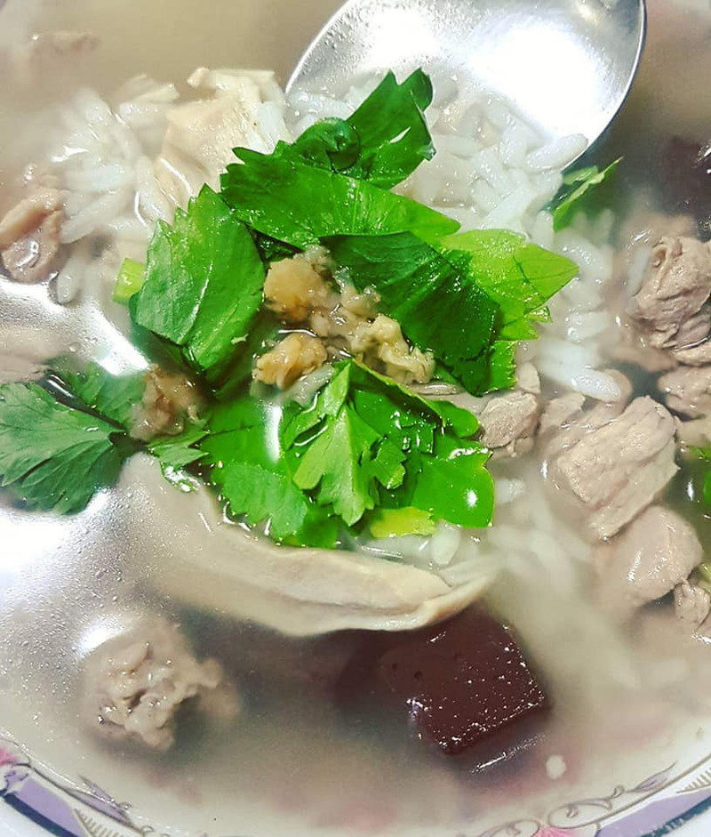 ร้านอร่อยเยาวราช : 37 ร้านอาหารย่านถนนเยาวราชยามค่ำคืน อร่อยเลิศเชิดมังกร