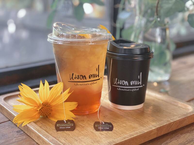 รวม 10 คาเฟ่บรรยากาศดีมีที่จอดรถ พิกัดเด็ดที่สายคาเฟ่ห้ามพลาด!