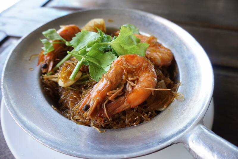 top 8+ ร้านอาหารติดทะเลหาดจอมเทียน พัทยา พิกัดใกล้กรุงเทพฯ ต้องมา!!!