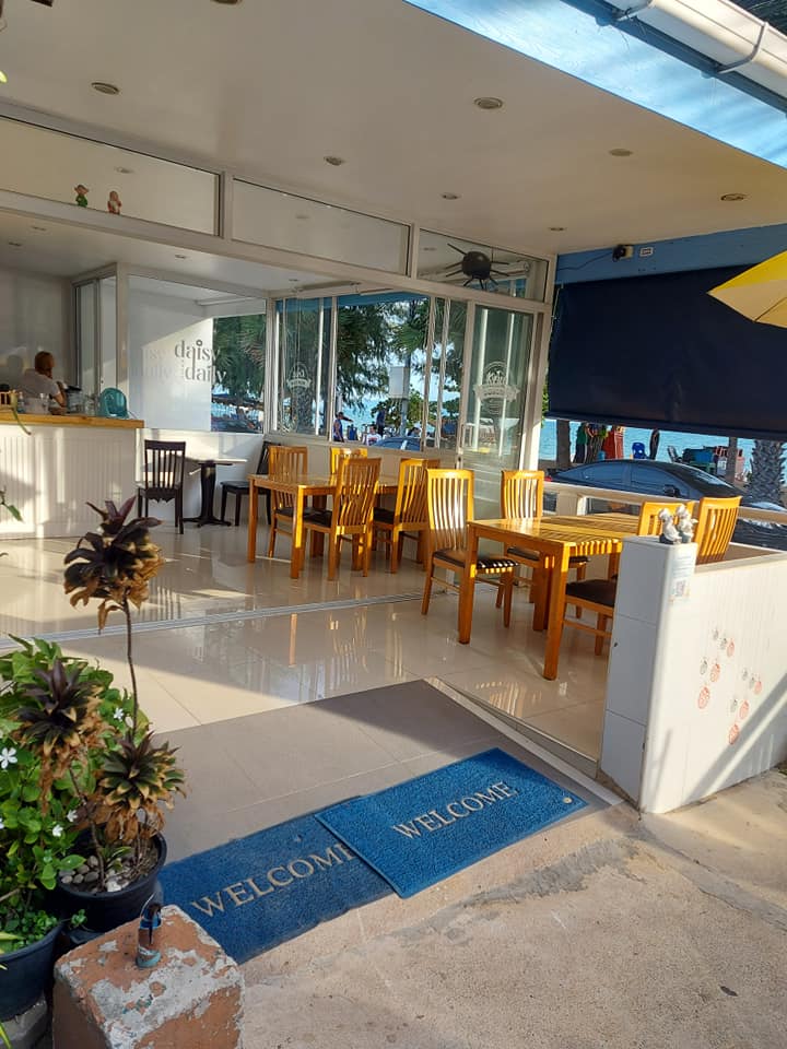 top 8+ ร้านอาหารติดทะเลหาดจอมเทียน พัทยา พิกัดใกล้กรุงเทพฯ ต้องมา!!!