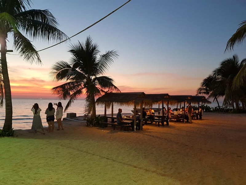 top 8+ ร้านอาหารติดทะเลหาดจอมเทียน พัทยา พิกัดใกล้กรุงเทพฯ ต้องมา!!!
