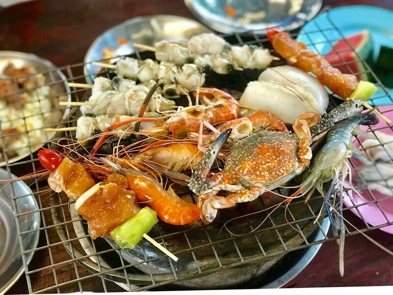 top 8+ ร้านอาหารติดทะเลหาดจอมเทียน พัทยา พิกัดใกล้กรุงเทพฯ ต้องมา!!!