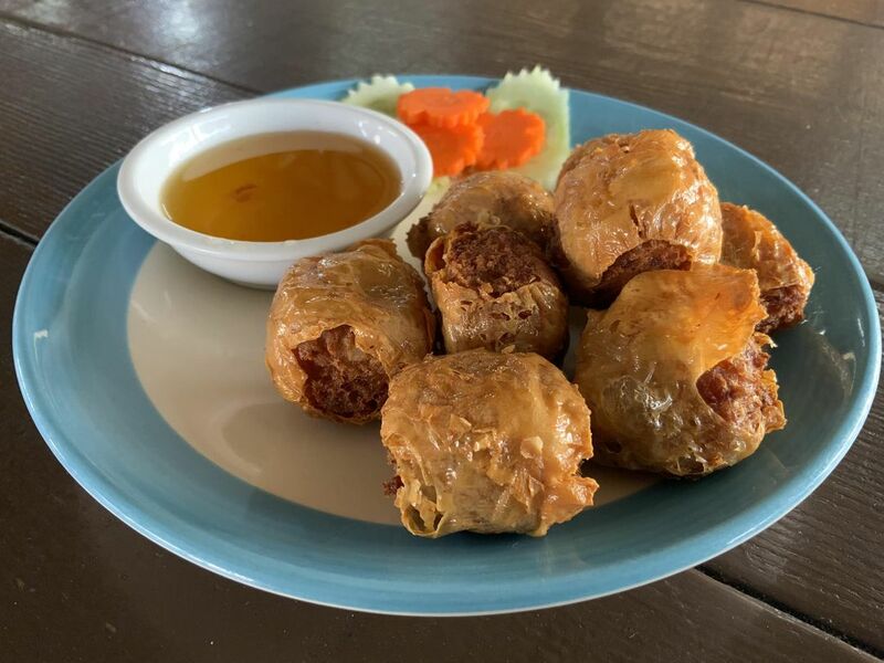 ร้านข้าวต้ม พัทยา : รวมร้านข้าวต้มเจ้าเด็ด เจ้าดัง ขาประจำพัทยาต้องรู็จัก! (พิกัด พัทยา-ชลบุรี)