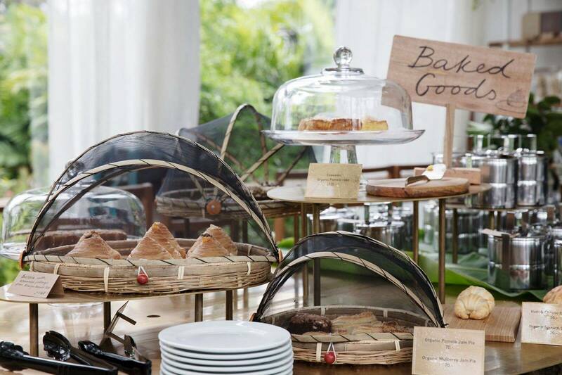 ร้านอาหารในสวน บรรยากาศดีในกรุงเทพ นั่งชิลได้ทั้งกลุ่มเพื่อนและครอบครัว