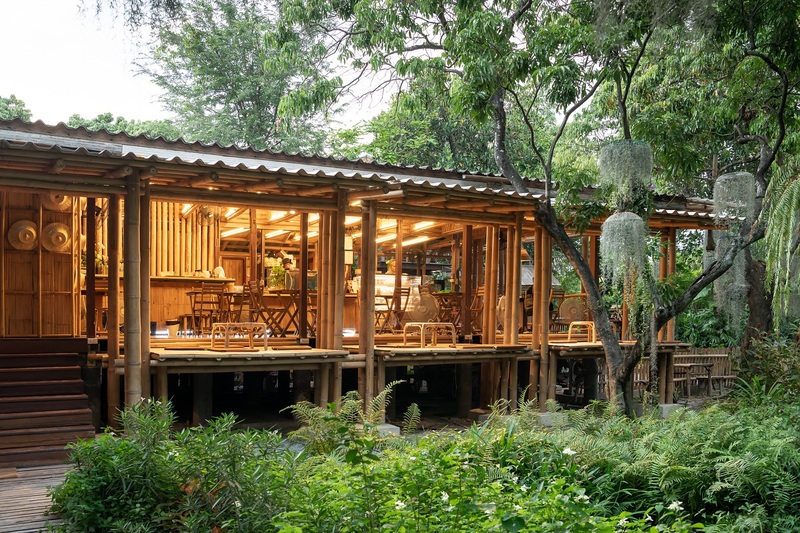 ร้านอาหารในสวน บรรยากาศดีในกรุงเทพ นั่งชิลได้ทั้งกลุ่มเพื่อนและครอบครัว