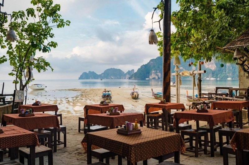 top 10+ ที่พักเกาะพีพี 2567 ที่พักติดทะเล นอนสบาย ห้องพักสวย
