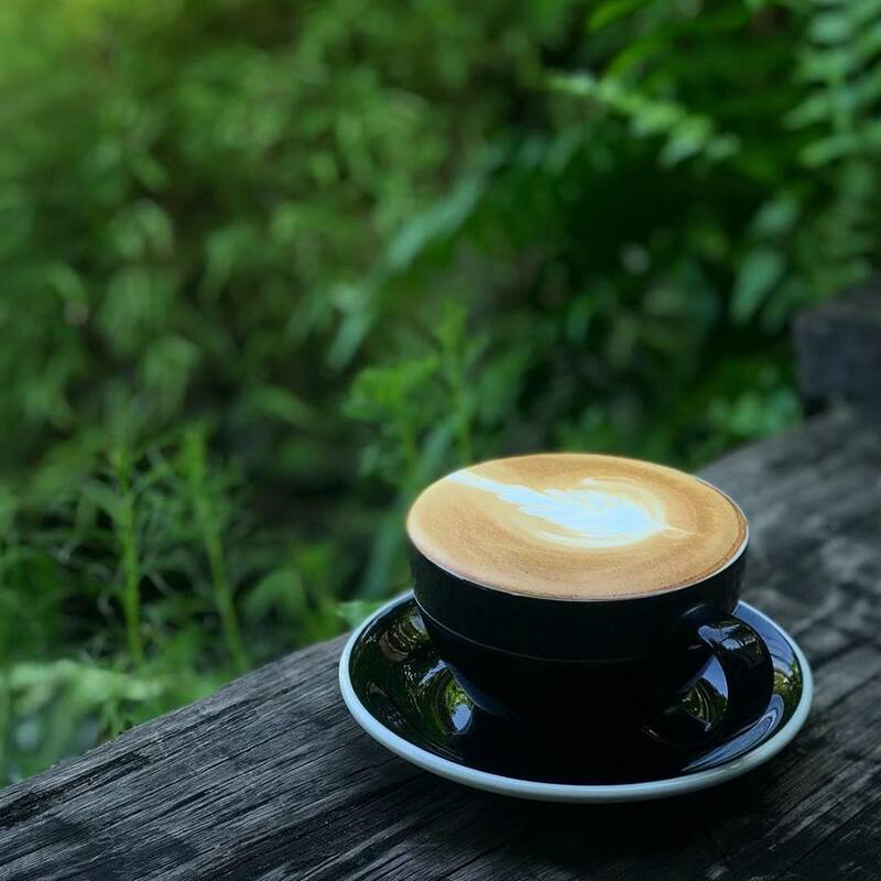 รวมคาเฟ่น่านั่ง พัทยา : รวมคาเฟ่บรรบยากาศดี พัทยา - นาเกลือ บรรยากาศดี น่าถ่ายรูป #ไม่ควรพลาด!!!!!!
