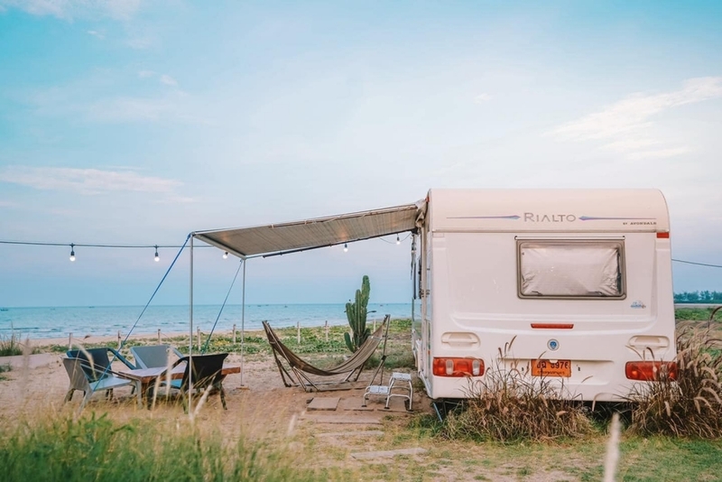 1d+ day artist, air space, air space hua hin, bamp beach & cafe, bamp cafe, bella costa, bonnie on the beach, coco & coff, drip rim lay, drip rim lay huahin, eureka beach cafe, eureka nitro coffee, iko camp & cafe, matapita, matapita cafe, memory house cafe, memory house cafe huahin, molley coffee stand, oneddayartist, pineapple surf club, rimpha chomview, s&039;more cafe, skoop beach café, sugar bloom, the moment cafe and craft, tumlay cafe & bar, tumlay cafe & bar huahin, turtle bay, turtle bay hua hin, คาเฟ่หัวหิน, คาเฟ่หัวหิน 2023, คาเฟ่หัวหิน 2024, คาเฟ่หัวหิน 2566, คาเฟ่หัวหิน 2567, คาเฟ่ใกล้ฉัน, ชูก้าบลูม คาเฟ่, บ้านใกล้วัง, บ้านใกล้วัง หัวหิน, ประจวบคีรีขันธ์ คาเฟ่, ยูเรก้าบีชคาเฟ่, ร้านอาหารไทย หัวหิน, ริมผาชมวิว, วังไกลกังวล, หัวหิน, หัวหิน 2024, อีโก้ แคมป์ แอนด์ คาเฟ่, เซิร์ฟคลับ หัวหิน, เดอะโมเม้นคาเฟ่, เมมโมรี่เฮ้าส์, โรงแรม veranda, top 20+ คาเฟ่หัวหิน [กรกฎาคม 2024] นั่งจิบกาแฟเย็น ๆ รับลมริมทะเลฟิน ๆ พร้อมมุมถ่ายรูปสุดจึ้ง!