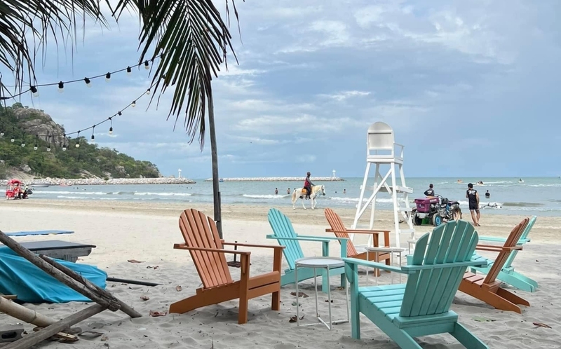 1d+ day artist, air space, air space hua hin, bamp beach & cafe, bamp cafe, bella costa, bonnie on the beach, coco & coff, drip rim lay, drip rim lay huahin, eureka beach cafe, eureka nitro coffee, iko camp & cafe, matapita, matapita cafe, memory house cafe, memory house cafe huahin, molley coffee stand, oneddayartist, pineapple surf club, rimpha chomview, s&039;more cafe, skoop beach café, sugar bloom, the moment cafe and craft, tumlay cafe & bar, tumlay cafe & bar huahin, turtle bay, turtle bay hua hin, คาเฟ่หัวหิน, คาเฟ่หัวหิน 2023, คาเฟ่หัวหิน 2024, คาเฟ่หัวหิน 2566, คาเฟ่หัวหิน 2567, คาเฟ่ใกล้ฉัน, ชูก้าบลูม คาเฟ่, บ้านใกล้วัง, บ้านใกล้วัง หัวหิน, ประจวบคีรีขันธ์ คาเฟ่, ยูเรก้าบีชคาเฟ่, ร้านอาหารไทย หัวหิน, ริมผาชมวิว, วังไกลกังวล, หัวหิน, หัวหิน 2024, อีโก้ แคมป์ แอนด์ คาเฟ่, เซิร์ฟคลับ หัวหิน, เดอะโมเม้นคาเฟ่, เมมโมรี่เฮ้าส์, โรงแรม veranda, top 20+ คาเฟ่หัวหิน [กรกฎาคม 2024] นั่งจิบกาแฟเย็น ๆ รับลมริมทะเลฟิน ๆ พร้อมมุมถ่ายรูปสุดจึ้ง!