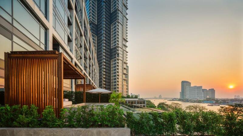 capella bangkok, carlton hotel bangkok sukhumvit, four seasons hotel bangkok, kimpton maa-lai hotel, park hyatt bangkok, rosewood bangkok, siam kempinski hotel bangkok, the athenee hotel, the okura prestige bangkok, waldorf astoria bangkok, คาร์ลตัน กรุงเทพ สุขุมวิท, คาเพลลา แบงคอก, คิมป์ตัน มาลัย, ดิ แอทธินี, ดิโอกุระ เพรสทีจ, พาร์ค ไฮแอท, วอลดอร์ฟ แอสทอเรีย, สยาม เคมปินสกี้ กรุงเทพ, โฟร์ซีซั่น แบงคอก, โรงแรม 5 ดาว, โรงแรม 5 ดาว กทม, โรงแรม 5 ดาว กทม 2021, โรงแรม 5 ดาว กทม 2564, โรงแรม 5 ดาว กรุงเทพ, โรงแรม 5 ดาว กรุงเทพ 2021, โรงแรม 5 ดาว กรุงเทพ 2022, โรงแรม 5 ดาว กรุงเทพ 2564, โรงแรม 5 ดาว กรุงเทพ 2565, โรงแรมหรู กรุงเทพ, โรงแรมหรู กรุงเทพ 2021, โรงแรมหรู กรุงเทพ 2022, โรงแรมหรู กรุงเทพ 2564, โรงแรมหรู กรุงเทพ 2565, โรสวูด แบงคอก, top 10+ โรงแรมสุดหรู ใจกลางกรุงเทพฯ พักผ่อนอย่างเหนือระดับ บริการสุดประทับใจ