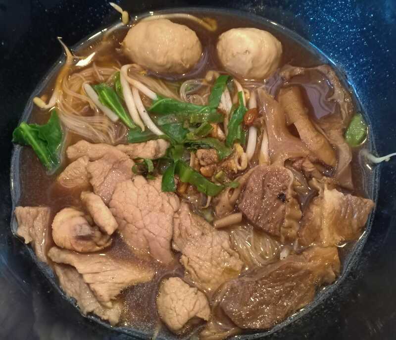 ร้านอาหารลำปาง : รวมร้านเด็ด เจ้าดังประจำจังหวัดลำปาง (ไม่ควรพลาด!)