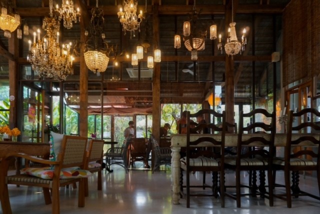 ร้านอาหารลำปาง : รวมร้านเด็ด เจ้าดังประจำจังหวัดลำปาง (ไม่ควรพลาด!)