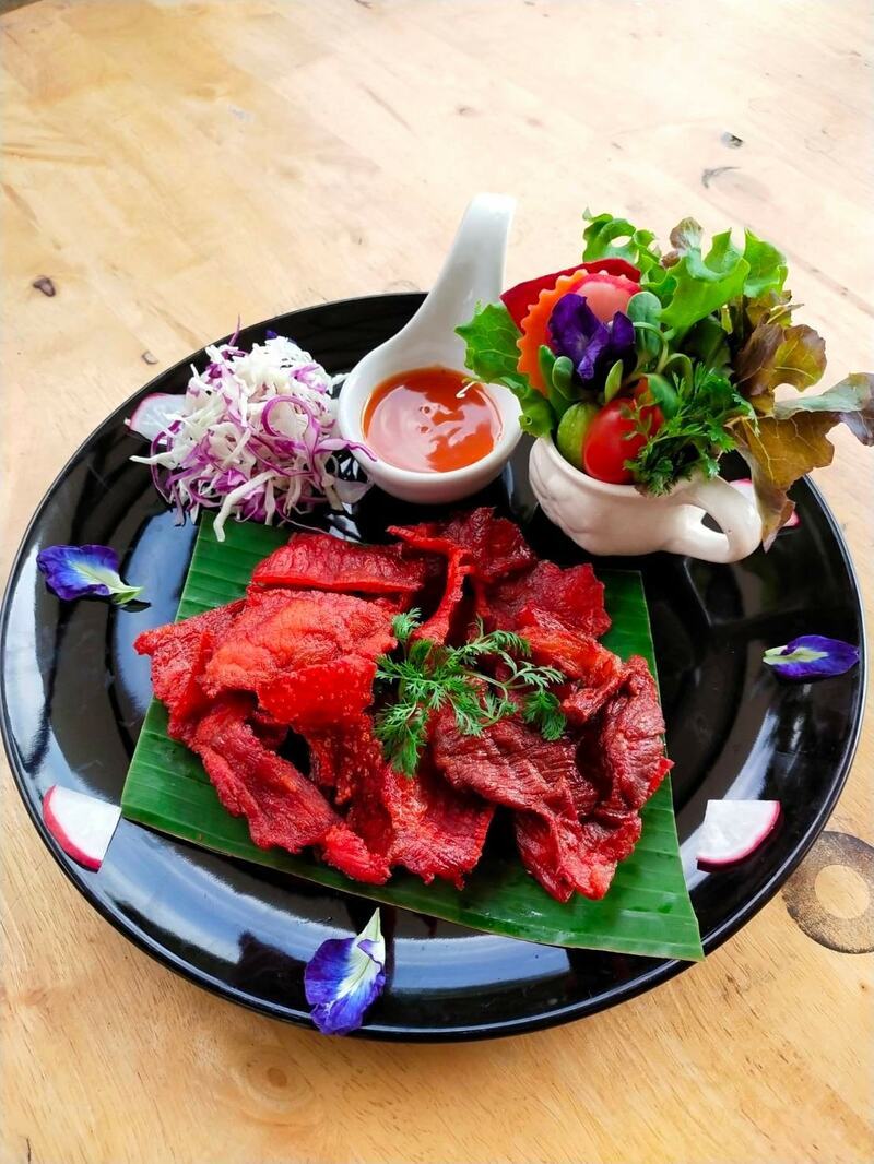 ร้านอาหารลำปาง : รวมร้านเด็ด เจ้าดังประจำจังหวัดลำปาง (ไม่ควรพลาด!)