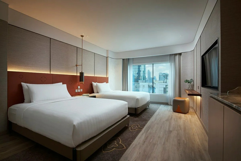 1. Amari Watergate Bangkok Staycation (13 minutes away from Ratchathewi BTS Station), 2. Centara Central World Staycation (8 minutes away from Siam BTS Station), 3. Oriental Residence Staycation (9 minutes away from Phloen Chit BTS Station), 4. The Continent Hotel Staycation (4 minutes away from Asok BTS Station), 5. Carlton Hotel Bangkok Sukhumvit Staycation (9 minutes away from Asok BTS Station), 6. Skyview Hotel Sukhumvit Soi 24 Staycation (4 minutes away from Phrom Phong BTS Station), 7. Avani Sukhumvit Bangkok Staycation (2 minutes away from On Nut BTS Station), 8. Cross Vibe Bangkok Sukhumvit Staycation (5 minutes away from On Nut BTS Station), 9. Amara Bangkok Hotel Staycation (8 minutes away from Chong Nonsi BTS Station), 10. Mode Sathorn Hotel Staycation (3 minutes away from Surasak BTS Station), Top 10+ Best Modern-Luxury Hotels Near BTS in Bangkok&rsquo;s Top Districts 2024