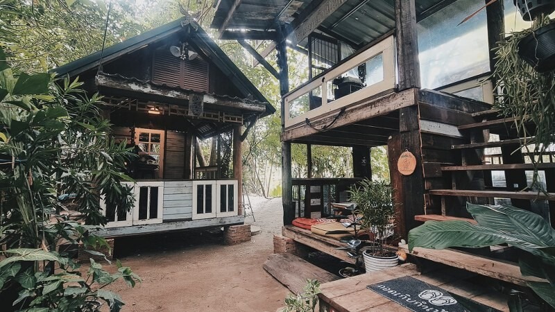 top 15+ คาเฟ่ศรีราชา 2567 คาเฟ่เปิดใหม่ ร้านกาแฟติดทะเล บรรยากาศดี