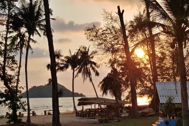 ao kao white sand beach, baan koh mak, by the sea, good time sports resort, islanda resort hotel, koh mak, koh mak 2023, koh mak beautiful beaches, koh mak cococape resort, koh mak resort, lelawadee boat, little moon villa, maka thanee resort, mira montra resort koh mak, panan boat, plub pla koh mak retreat, seatail boat, seavana koh mak beach resort, soneva kiri, suan suk boat, the cinnamon art resort and spa, villa allure koh mak, กู๊ดไทม์ รีสอร์ท แอนด์ วิลล่า, ซีวาน่า เกาะหมาก บีช รีสอร์ท, ที่พักเกาะหมาก 2023, ที่พักเกาะหมาก 2024, ที่พักเกาะหมาก 2565, ที่พักเกาะหมาก 2566, ที่พักเกาะหมาก 2567, ที่พักเกาะหมาก ติดทะเล, ที่พักเกาะหมากติดทะเล, ที่พักเกาะหมากติดทะเล 2024, ที่พักเกาะหมากติดทะเล 2567, บ้านเกาะหมาก, บาย เดอะ​ ซี, พลับพลา เกาะหมาก รีทรีท, มากะธานี รีสอร์ท, ลิตเติ้ล มูน วิลล่า, วิลล่า อะลัว เกาะหมาก, อ่าวขาว ไวท์ แซนด์ บีช, เกาะขาม, เกาะระยางใน, เกาะหมาก, เกาะหมาก 2024, เกาะหมาก 2567, เกาะหมาก ที่พัก, เกาะหมาก ที่พัก 2024, เกาะหมาก ที่พัก 2567, เกาะหมาก รีสอร์ท, เกาะหมาก โคโคเคป รีสอร์ท, เดอะ ซินนามอน อาร์ต รีสอร์ท แอนด์ สปา, โซเนว่า คีรี, ไอแลนดา รีสอร์ท โฮเทล, top 20+ ที่พัก เกาะหมาก [กรกฎาคม 2024] ติดทะเล หาดสวย น้ำใส จังหวัดตราด