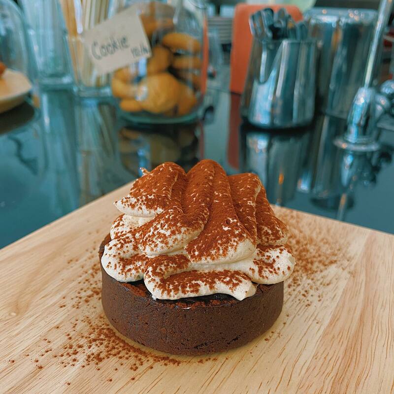 รวม cafe ย่านสุขุมวิท ขอบอกว่าเด็ดทั้งกาแฟ ทั้งบรรยากาศ จะพลาดได้หรอ?