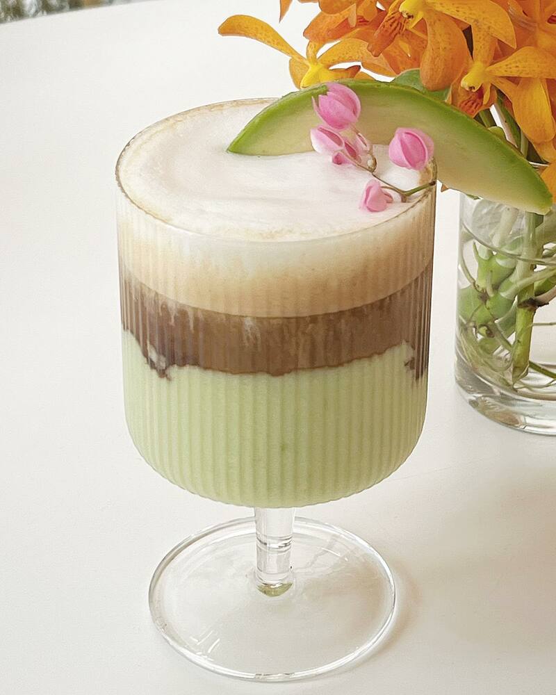 รวม cafe ย่านสุขุมวิท ขอบอกว่าเด็ดทั้งกาแฟ ทั้งบรรยากาศ จะพลาดได้หรอ?