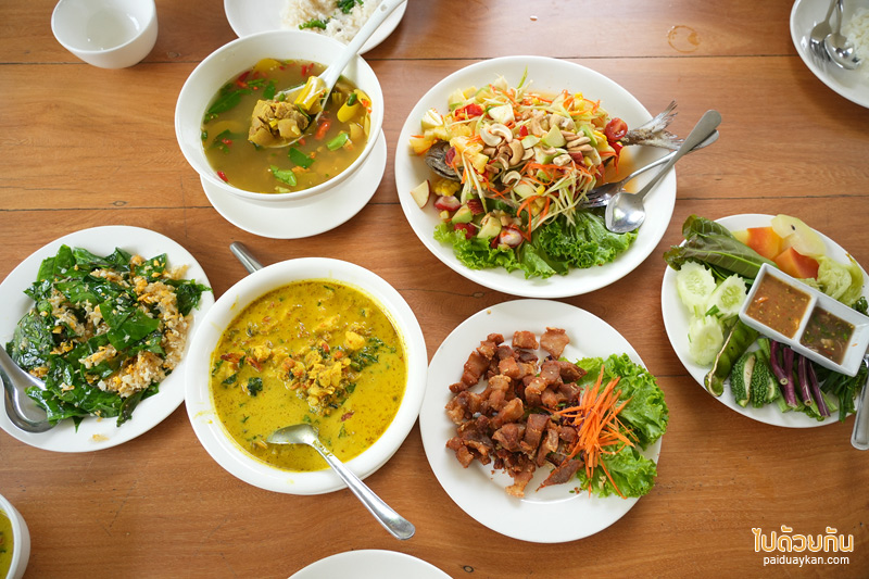 แลผาหน้าถ้ำ ร้านอาหารใต้รสจัดจ้านแห่งเมืองยะลา