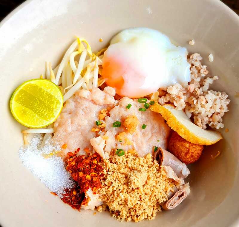ก๋วยเตี๋ยวต้มยำ โบราณ รวม 23 ร้านเด็ด เมนูเผ็ดโดนใจ รวมมาทั้งร้านดัง ร้านเก่าแก่!!