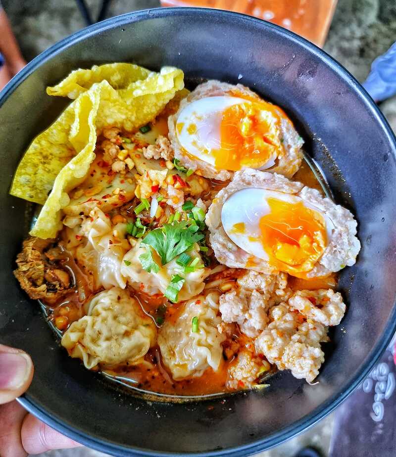 ก๋วยเตี๋ยวต้มยำ โบราณ รวม 23 ร้านเด็ด เมนูเผ็ดโดนใจ รวมมาทั้งร้านดัง ร้านเก่าแก่!!